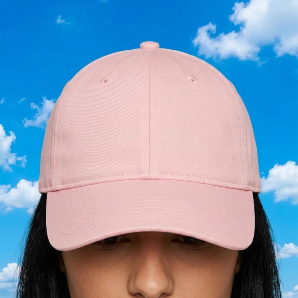 color:Pink